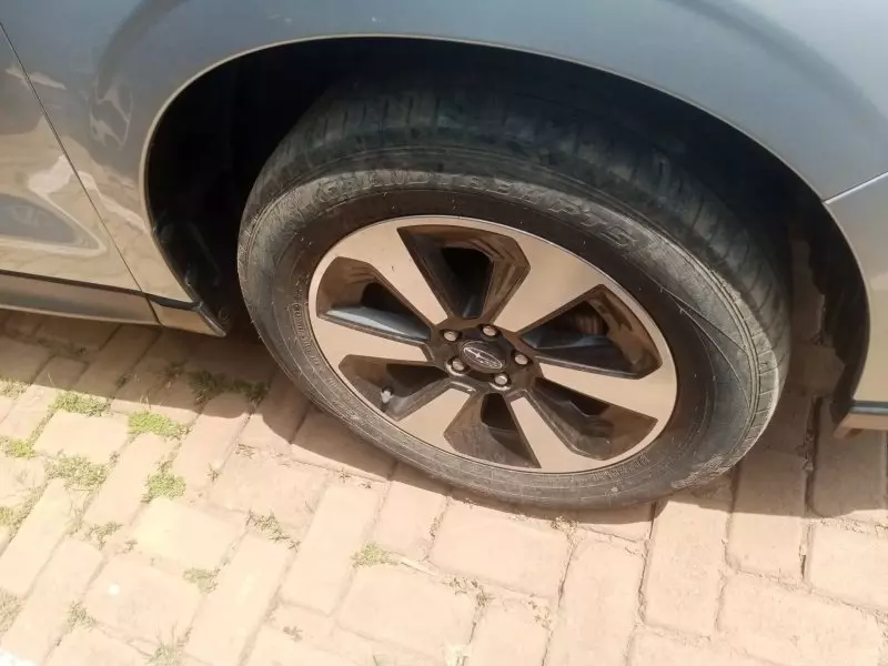 Subaru Forester   - 2017