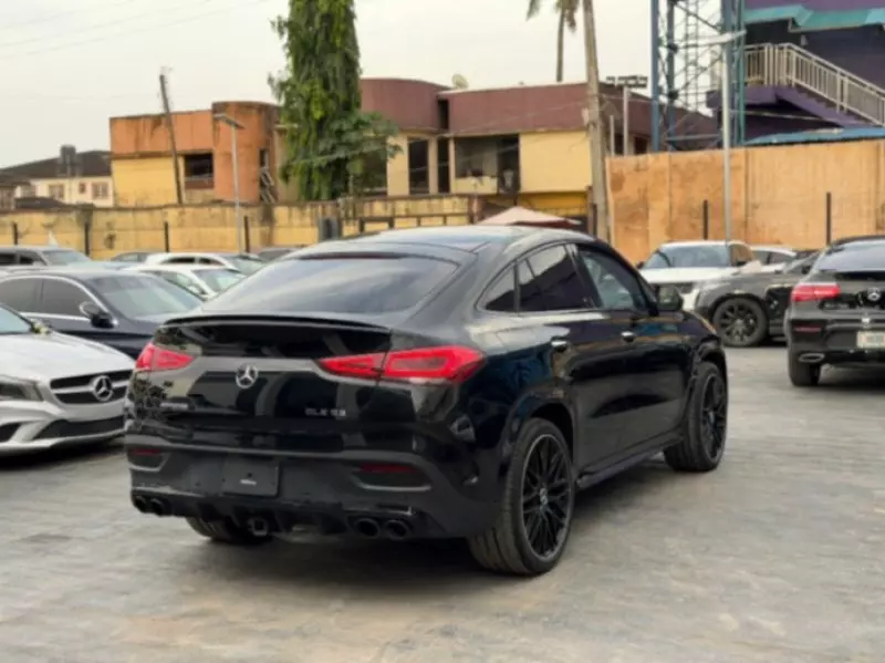 Mercedes-Benz GLE-Class   - 2021