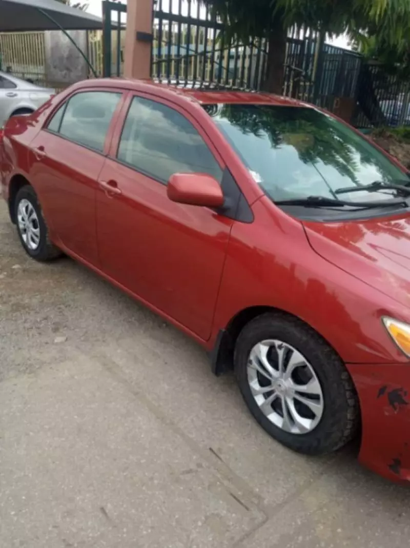 Toyota Corolla   - 2013