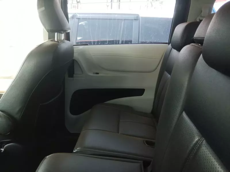 Toyota Sienta   - 2016