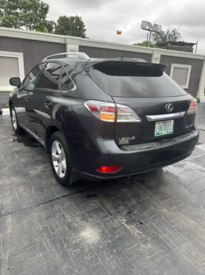Lexus RX 350   - 2010