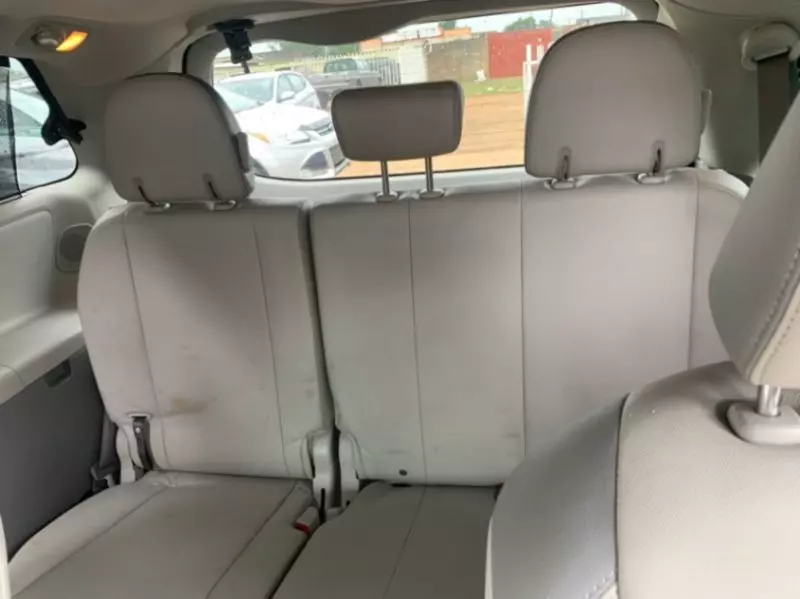 Toyota Sienna   - 2014