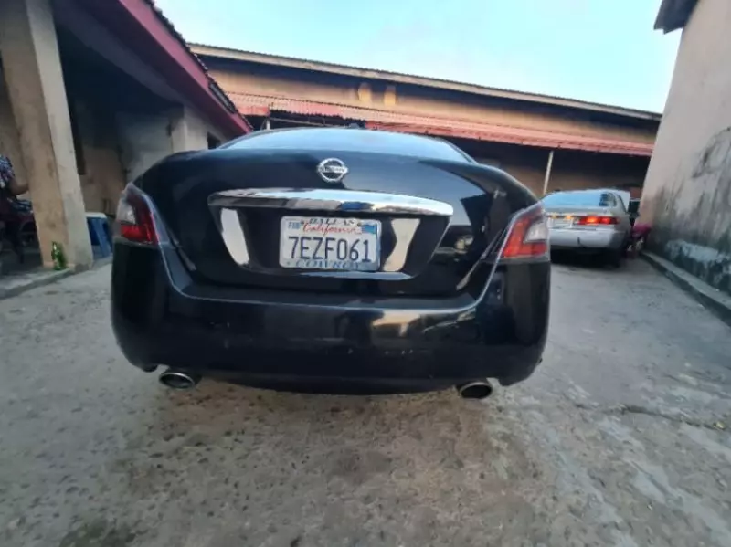 Nissan Maxima   - 2012