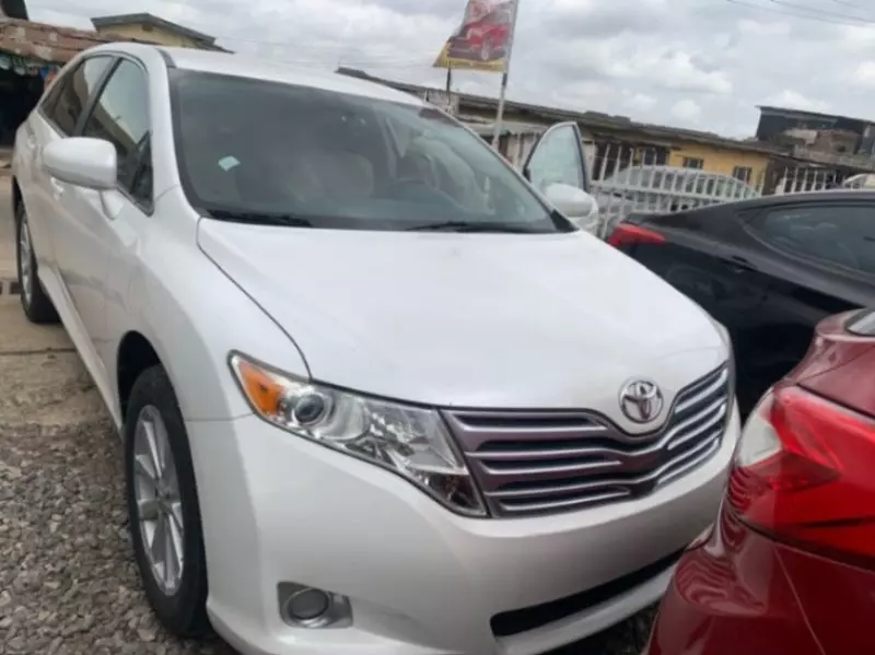 Toyota Venza   - 2010