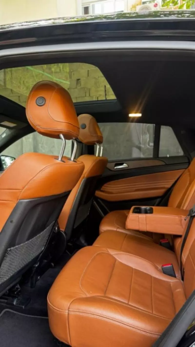 Mercedes-Benz GLE-Class   - 2019