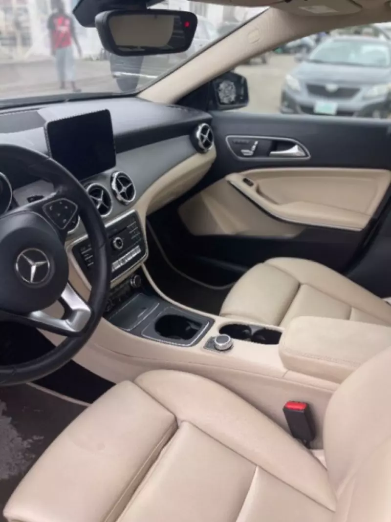 Mercedes-Benz GLA 250   - 2018