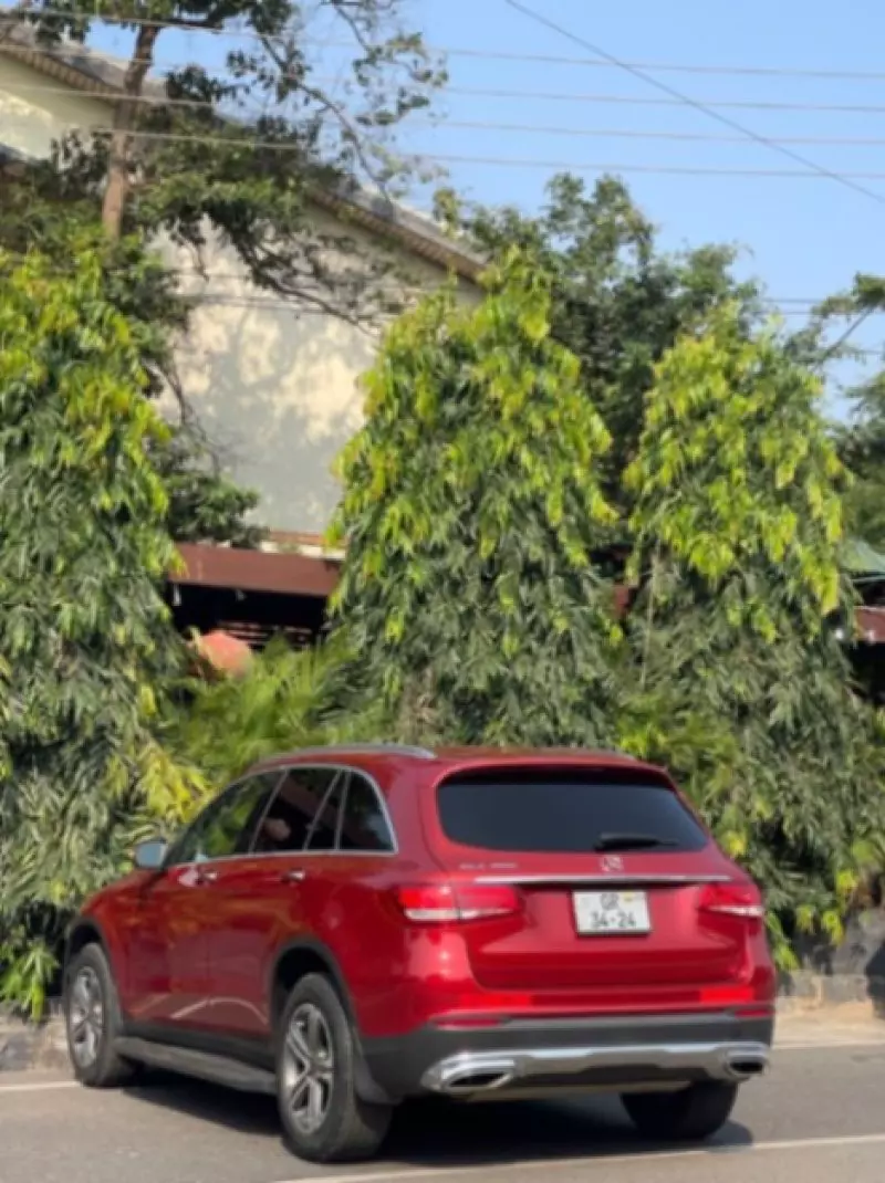 Mercedes-Benz GLC 300