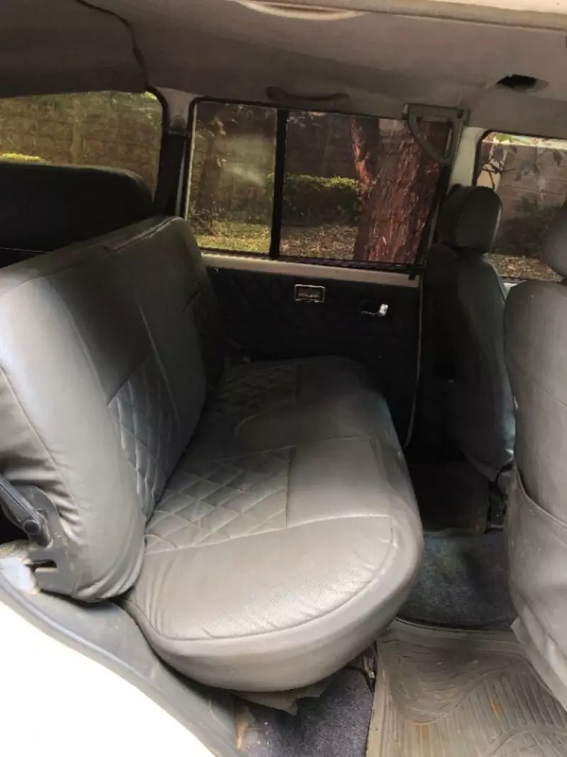 Mitsubishi Pajero   - 2002