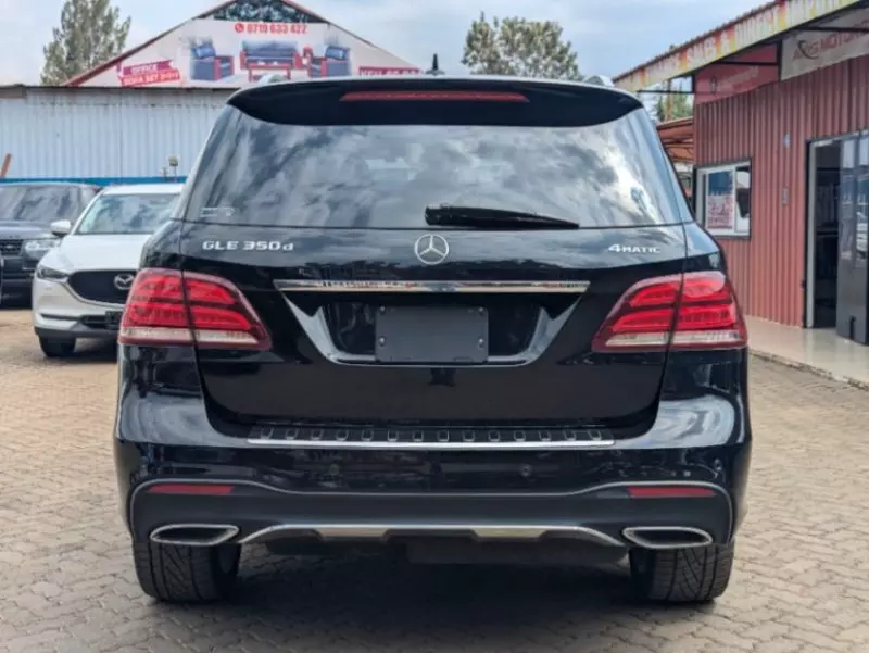 Mercedes-Benz GLE 350   - 2017