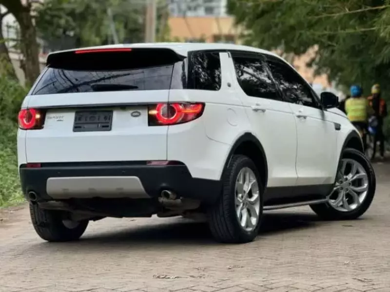 Land Rover Discovery   - 2018