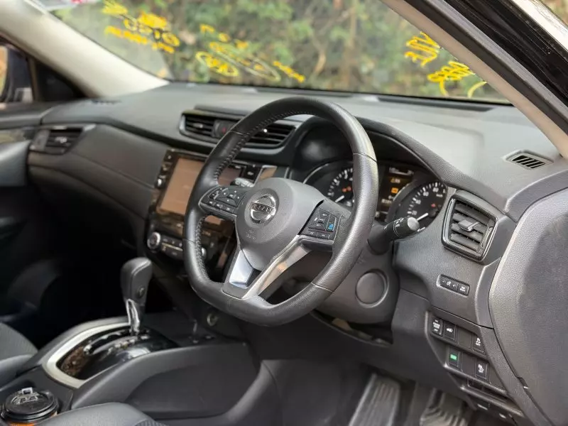 Nissan X-Trail   - 2018