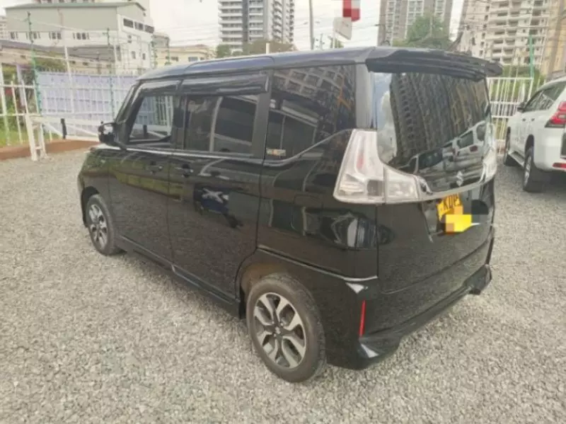 SUZUKI  solio bandit hybrid   - 2016