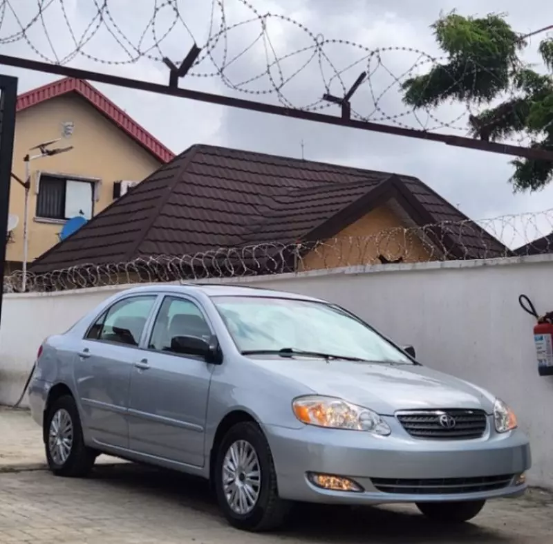 Toyota Corolla   - 2007