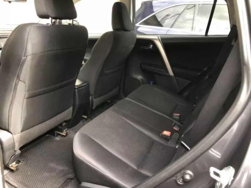 Toyota RAV4   - 2015