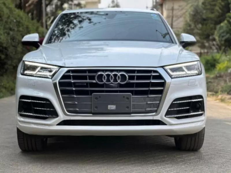 Audi Q5   - 2018