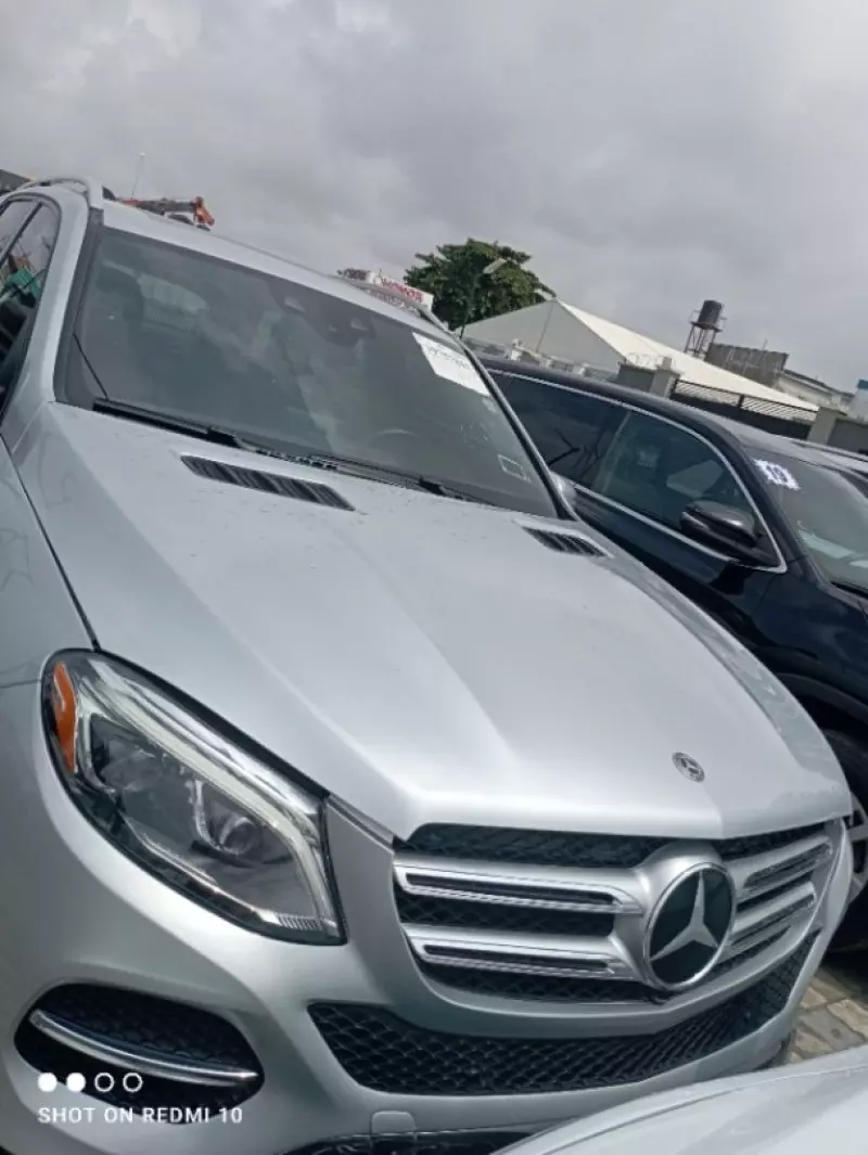 Mercedes-Benz GLE 350   - 2018