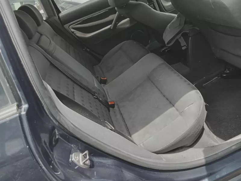 Volkswagen Passat   - 2006