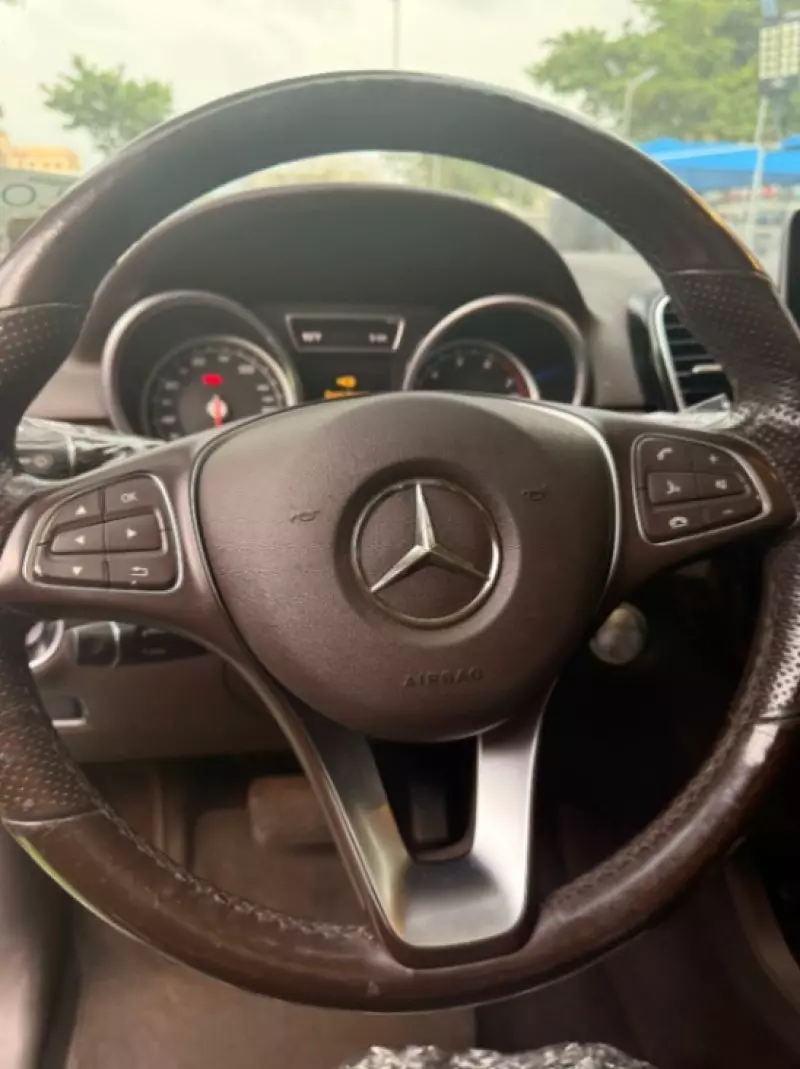 Mercedes-Benz GLE 350   - 2016
