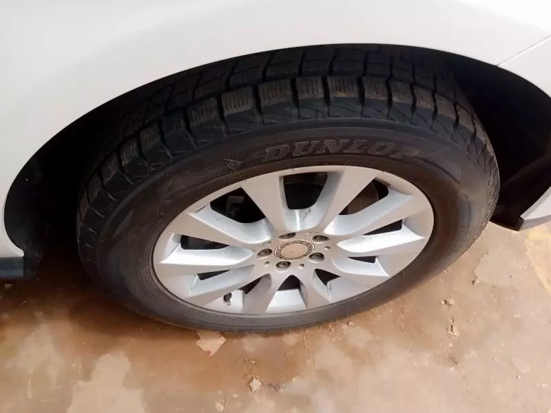 Mercedes-Benz ML 350   - 2012