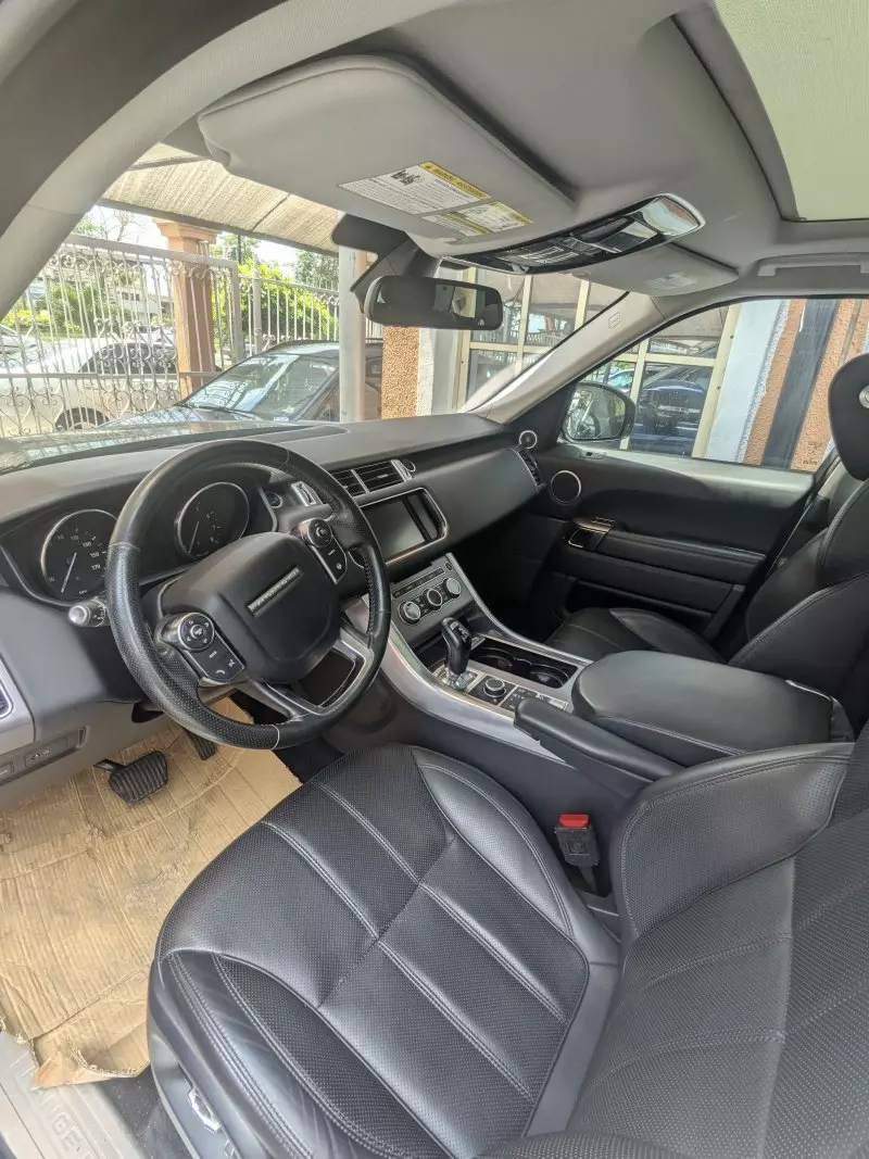 RANGE ROVER HSE LR4   - 2016
