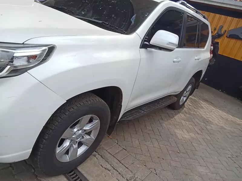 Toyota Landcruiser prado TX   - 2015