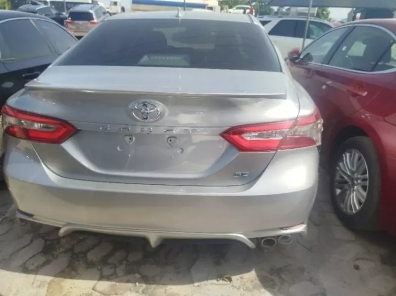 Toyota Camry   - 2019