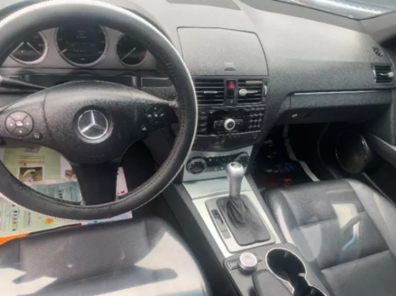 Mercedes-Benz C 300   - 2008