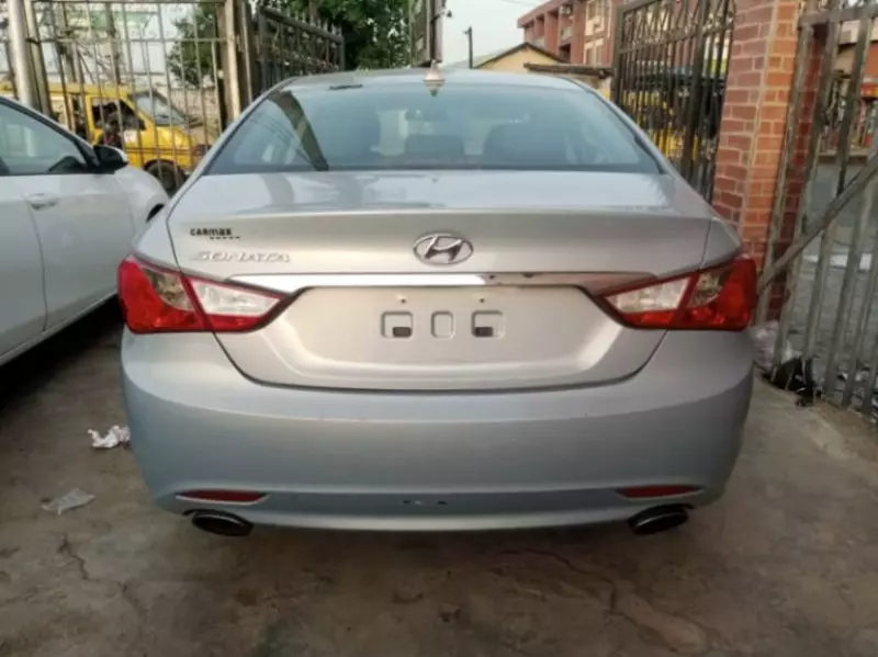 Hyundai Sonata   - 2015