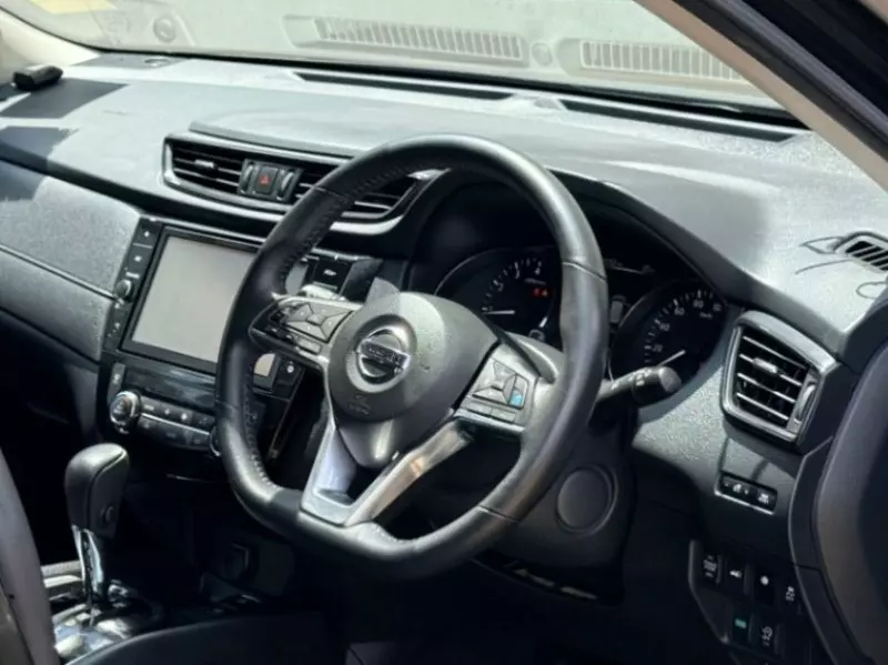 Nissan X-Trail   - 2018