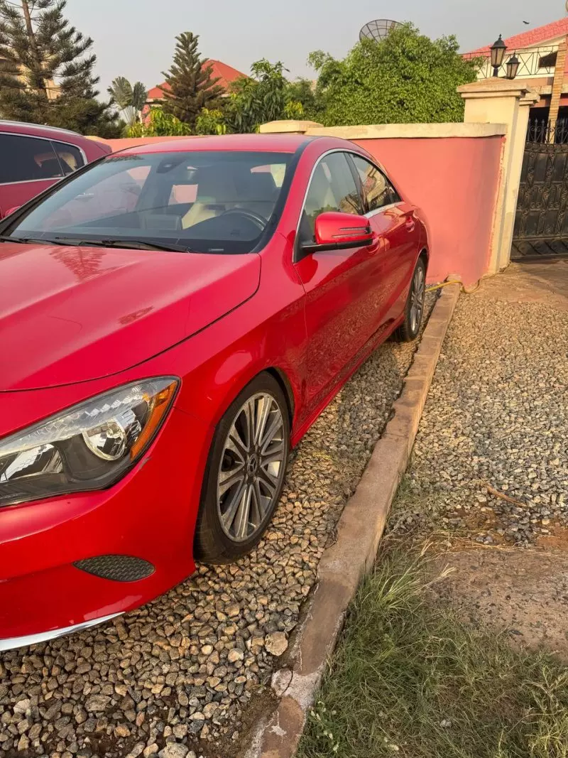 Mercedes-Benz CLA 250   - 2018
