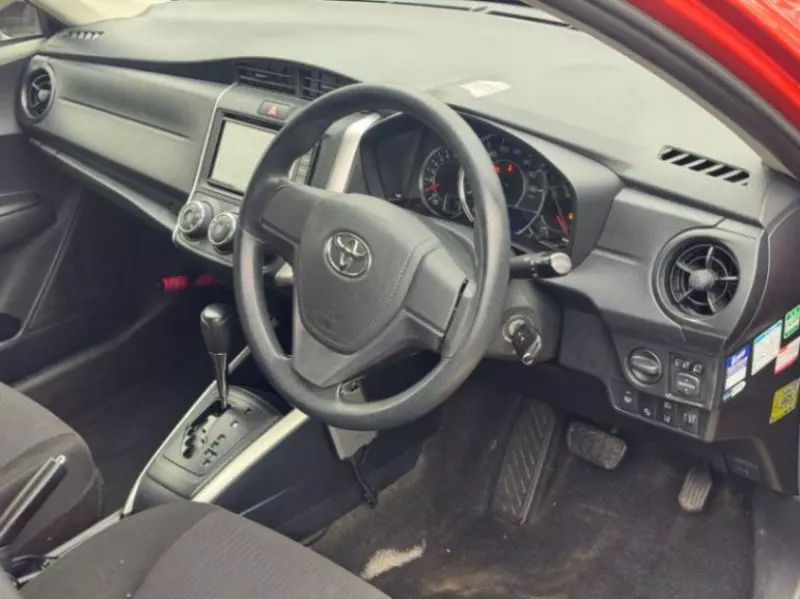 Toyota Fielder    - 2018