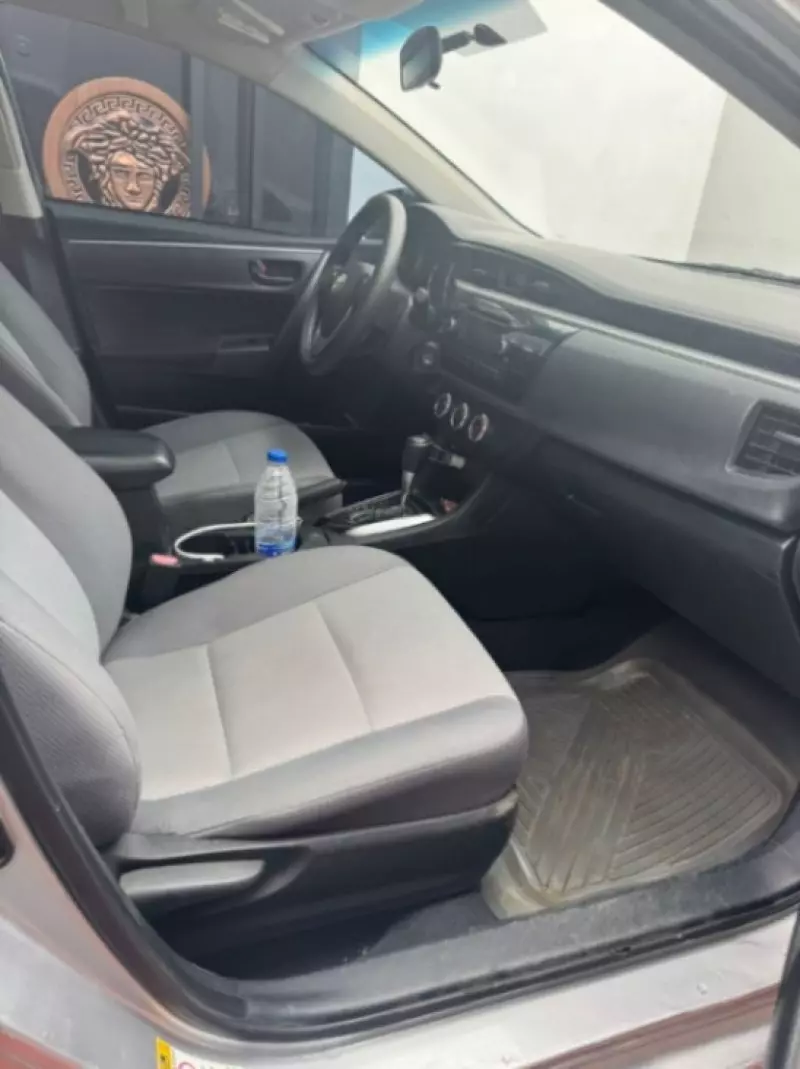 Toyota Corolla   - 2013