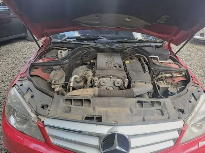 Mercedes-Benz C200   - 2008