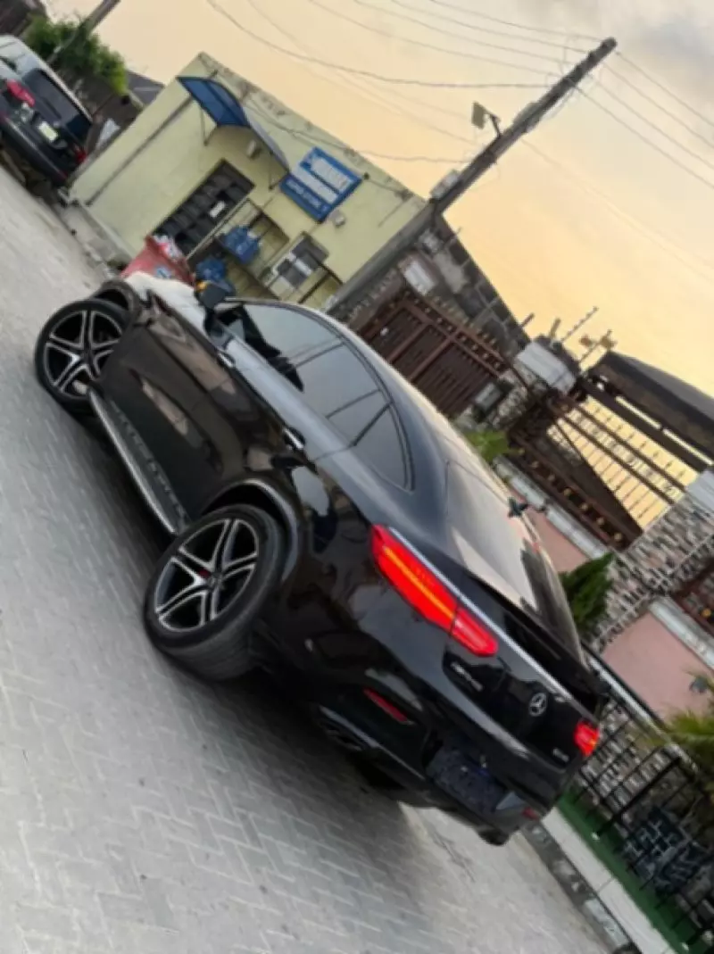 Mercedes-Benz GLE 43 AMG   - 2017