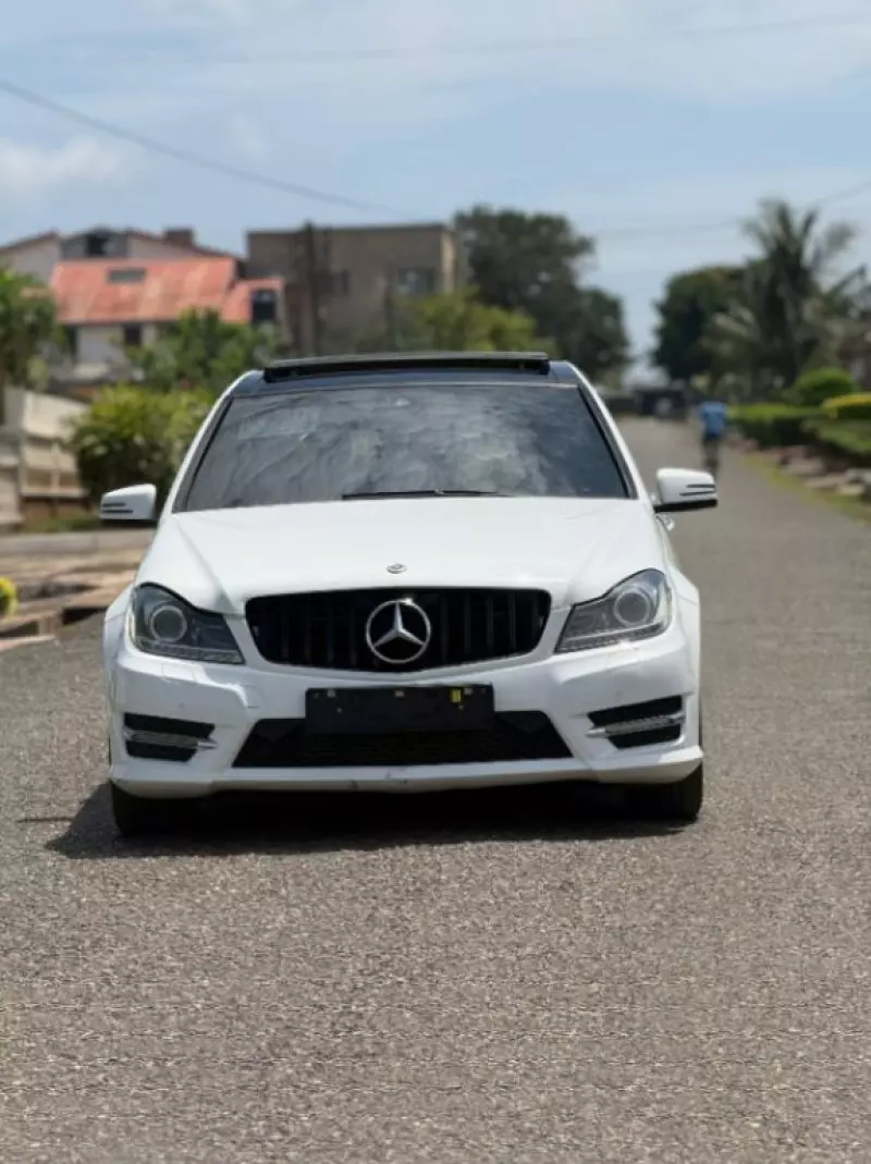 Mercedes-Benz 250   - 2014