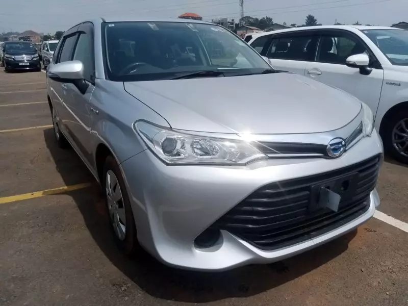 Toyota Fielder hybrid