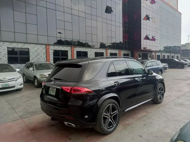 Mercedes-Benz GLE 350 - 2021