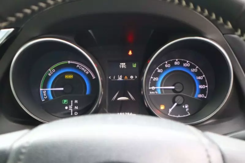 Toyota Auris Hybrid   - 2018