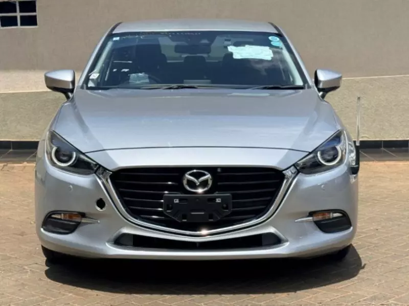 Mazda Axela    - 2018