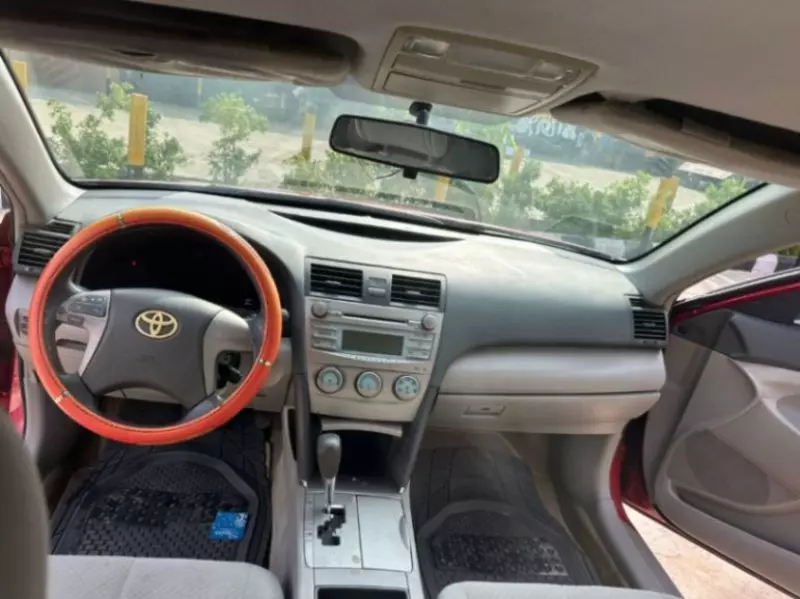 Toyota Camry   - 2006