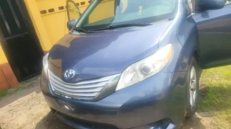 Toyota Sienna