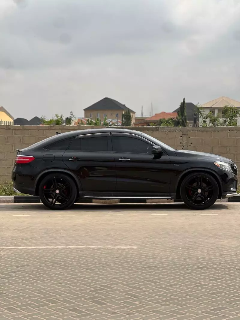 Mercedes-Benz GLE 450   - 2016