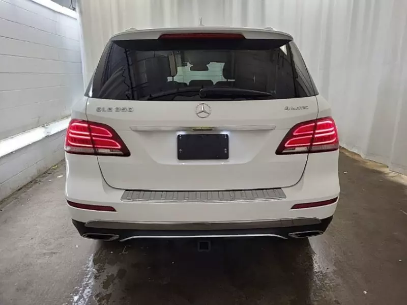 Mercedes-Benz GLE 350   - 2016