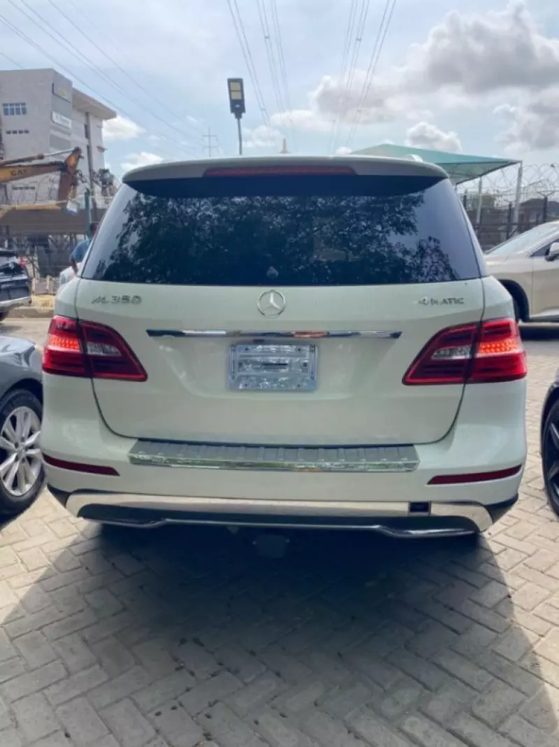 Mercedes-Benz ML 350   - 2012