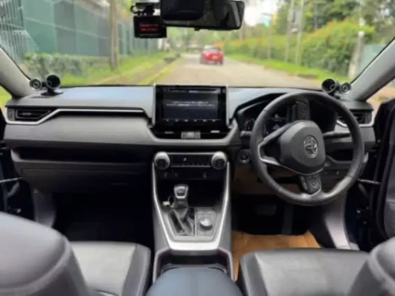 Toyota RAV 4   - 2020