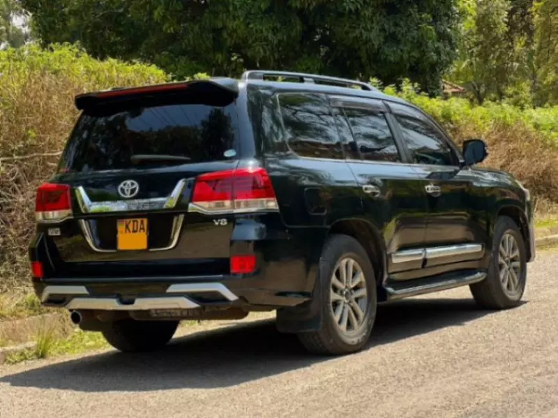 Toyota Landcruiser ZX   - 2014
