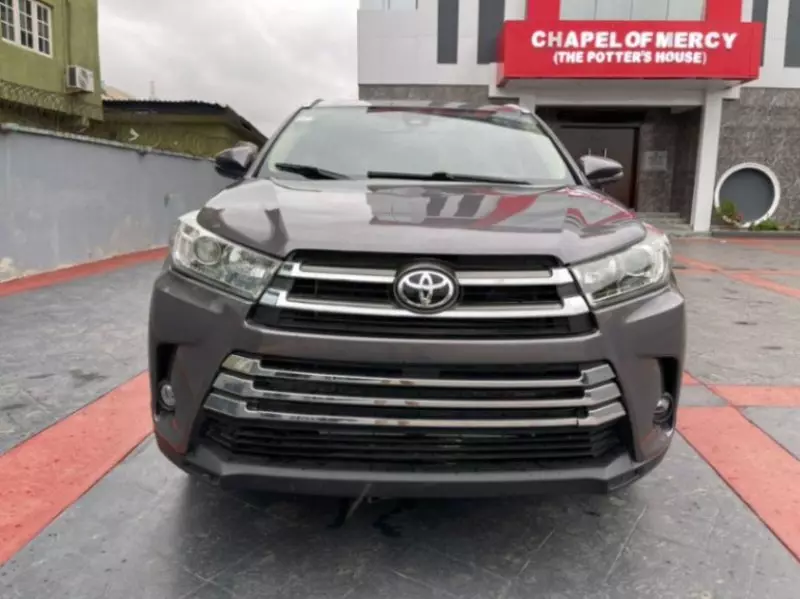 Toyota Highlander   - 2015
