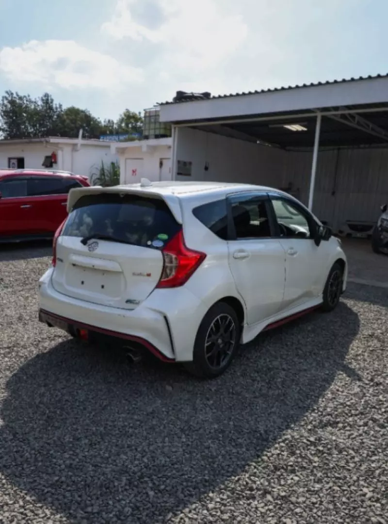 Nissan Note   - 2015