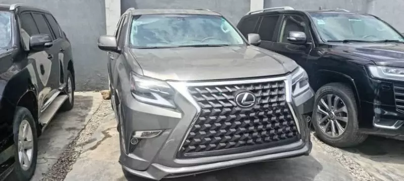 Lexus GX 460   - 2010