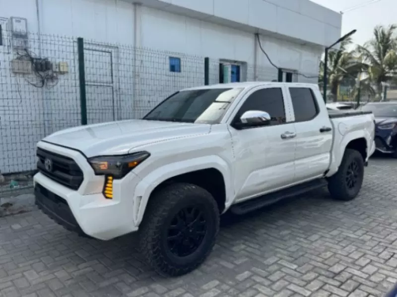 Toyota Tacoma   - 2024